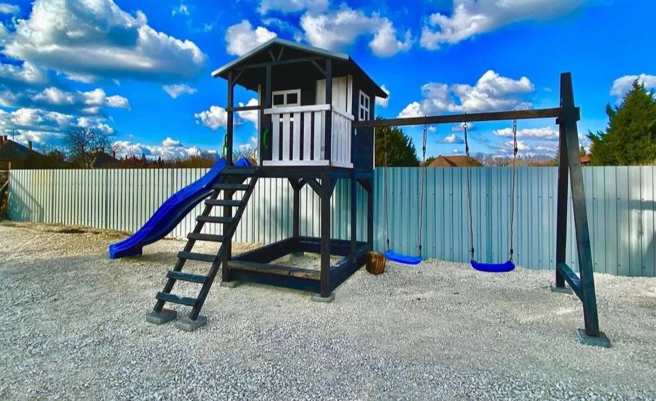 Országos házhozszállítással, összeszereléssel